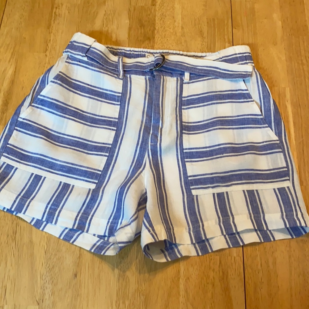 C & C California Blue & White Linen Shorts Size S